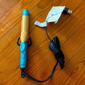 Chi Travel Size Mini Hair Curler